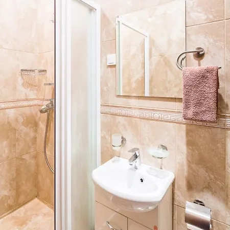 Apartment Romari лесі українки Lviv