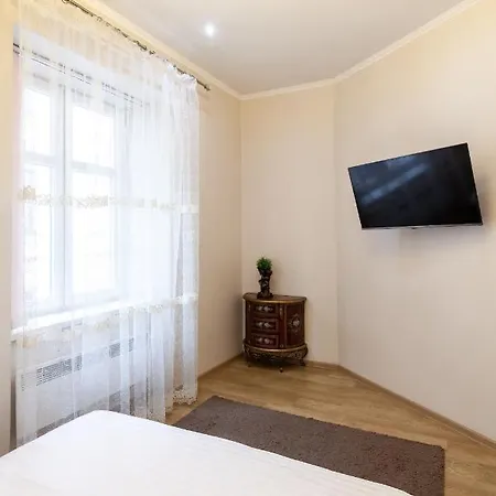 Romari лесі українки Apartment Lviv