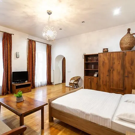 Apartment Romari лесі українки