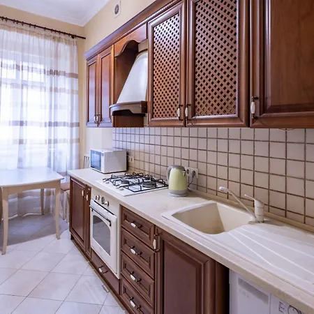 Romari лесі українки Apartment Lviv
