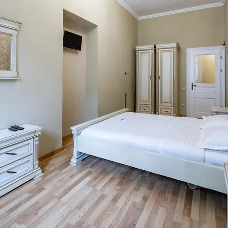 Apartment Romari лесі українки