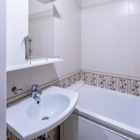Romari лесі українки Apartment Lviv