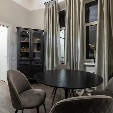 Romari братів рогатинців 32 Apartment *