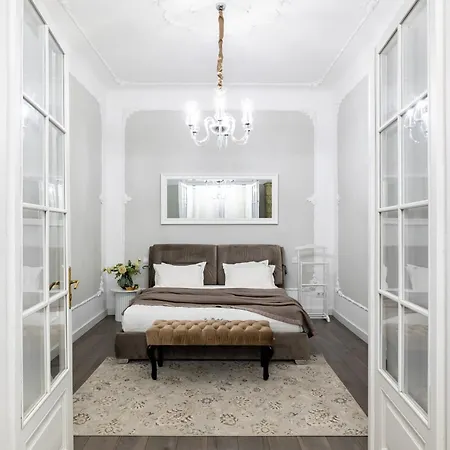 Apartment Romari братів рогатинців 32