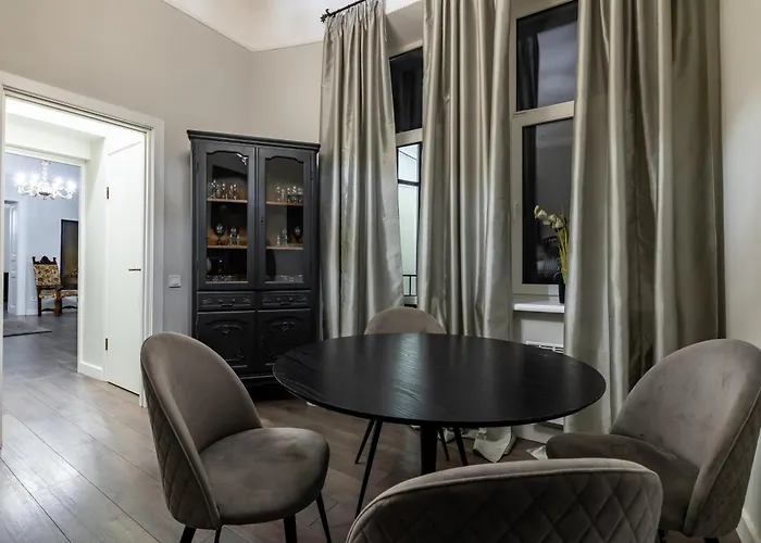 Romari братів рогатинців 32 Apartament *