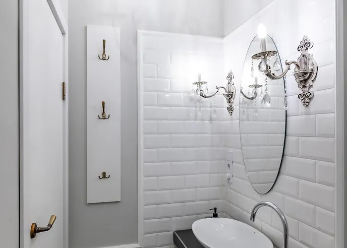 Romari братів рогатинців 32 Apartament