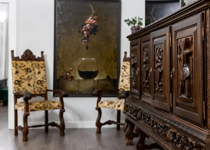 Apartamento Romari братів рогатинців 32 Leópolis